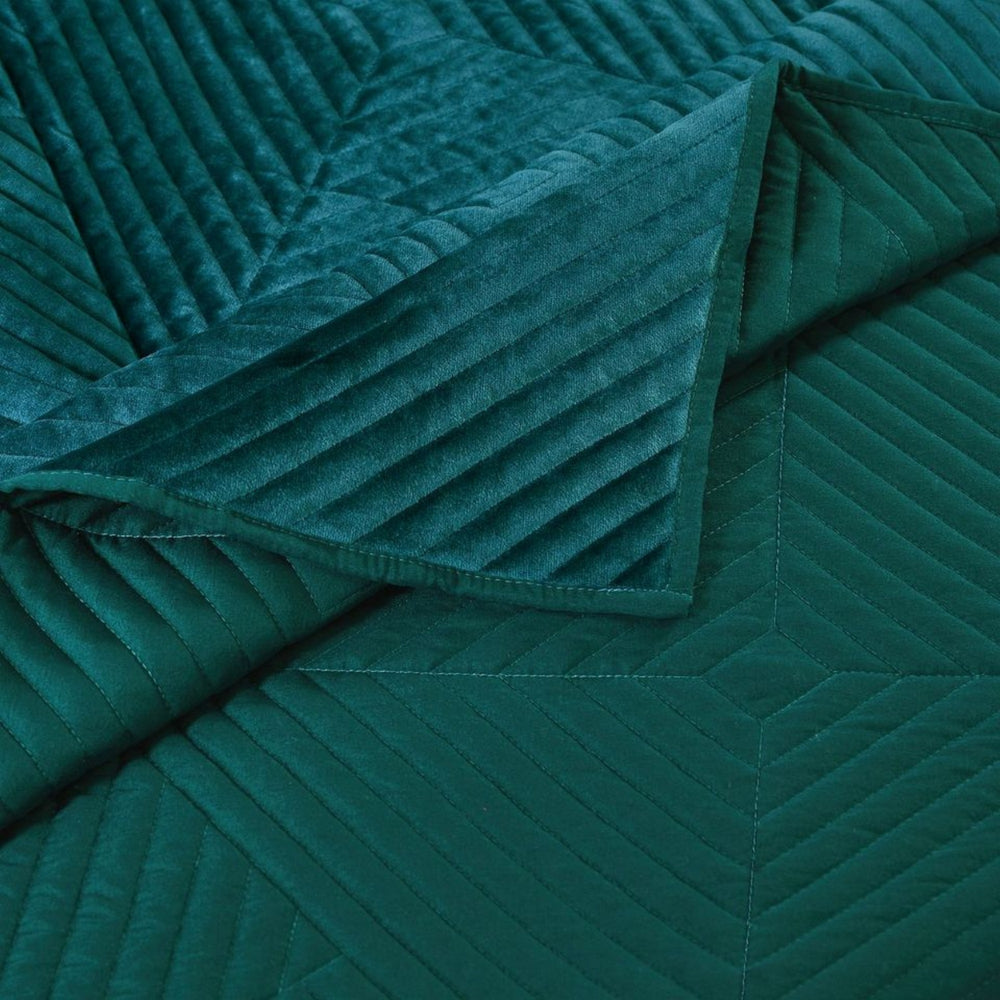 Bann 3 Piece King Quilt Set with Geometric Design, Green - BM233899