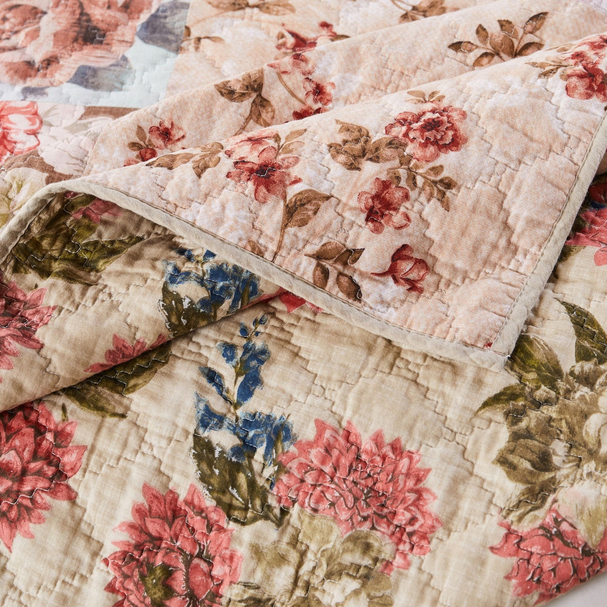 Rome 3 Piece Microfiber Reversible Floral Print Queen Quilt Set, Multicolor - BM231031