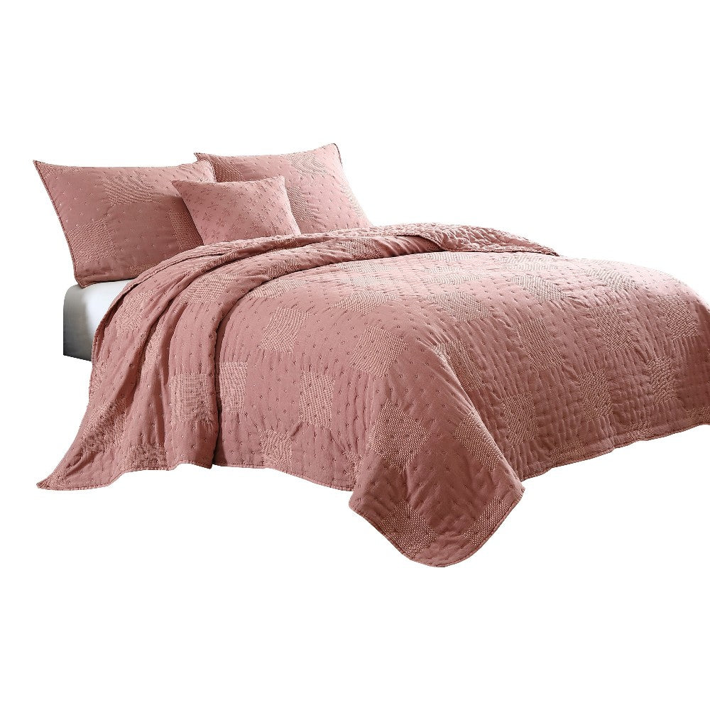 Veria 4 Piece Queen Quilt Set with Polka Dots Pink - BM250014