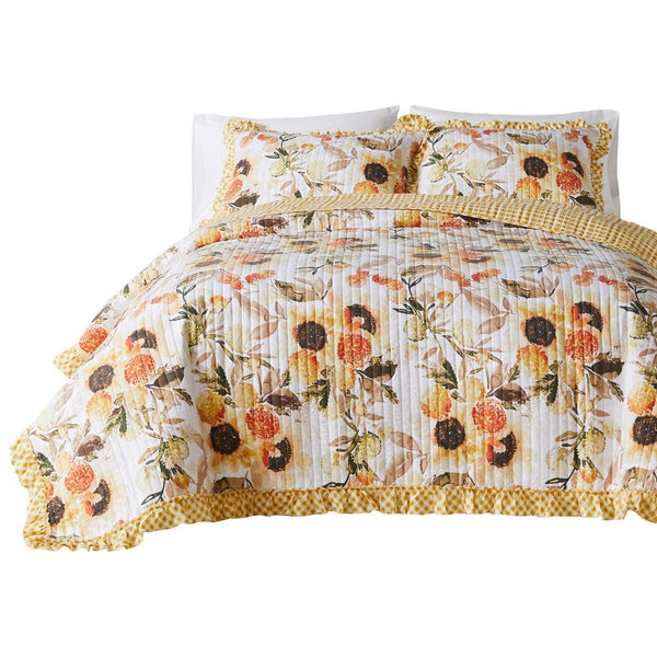 Kelsa 3 Piece Queen Quilt Set with 2 Pillow Shams and Cotton Fill, Gold - BM293494