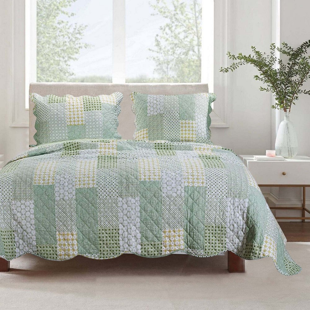 benzara Reversible Fabric Queen Size Quilt Set with Geometric Pattern Motifs Green - BM219434