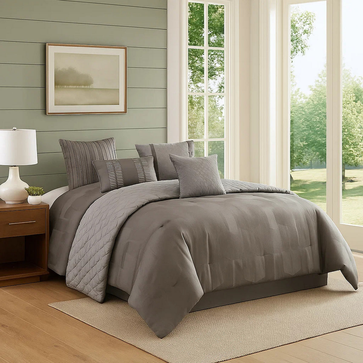 10 Piece King Polyester Comforter Set with Geometric Print, Gray