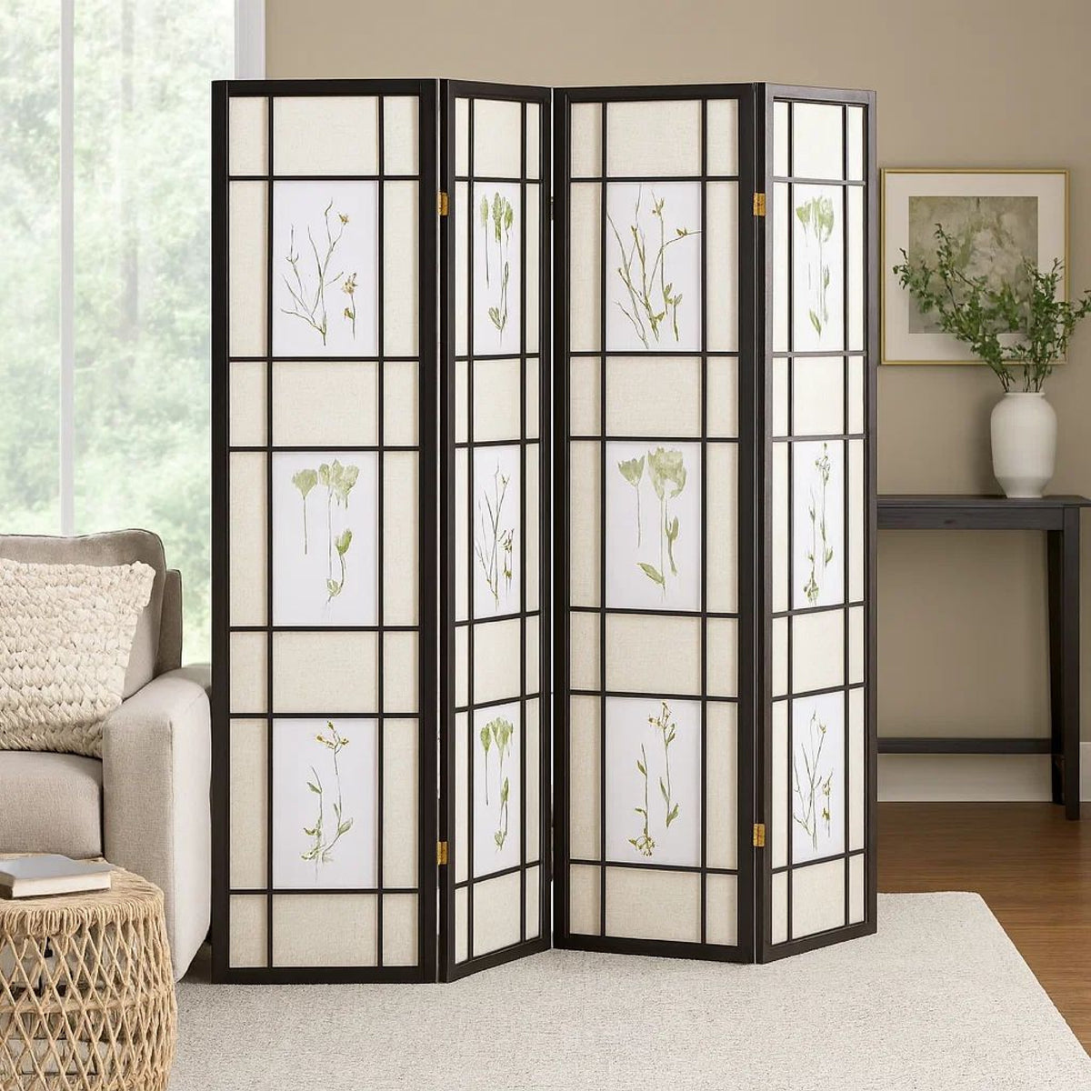 4 Panel Screen with Floral Print Detailing and Wooden Frame, Black  - BM242729