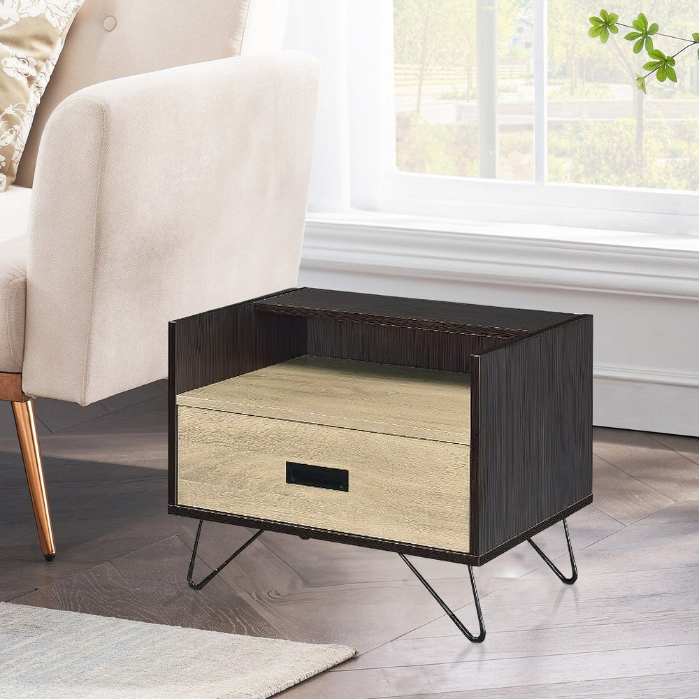 Accent Table Possessing Metal Leg with Tip - BM251226