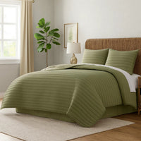 Cabe 3 Piece Queen Comforter Set, Polyester Puffer Channel Quilted, Green - BM283910