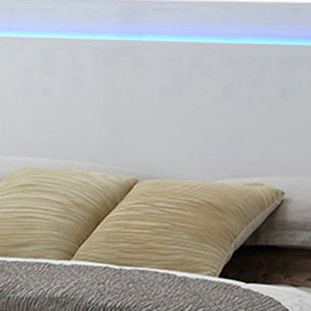Sok King Panel Bed with LED Headboard, Low Profile Footboard, Glossy White