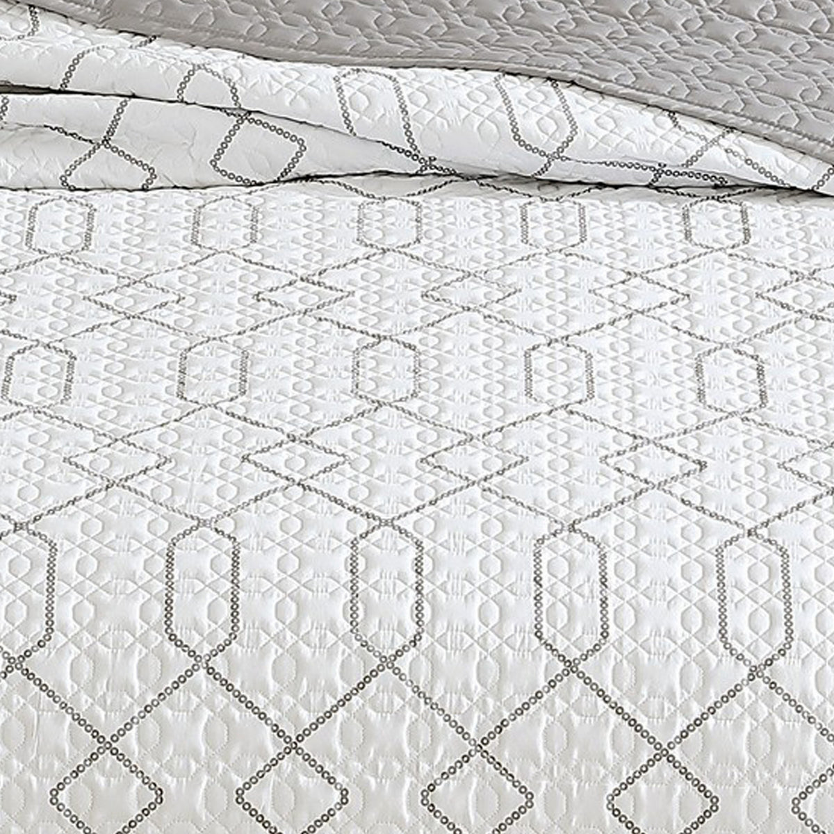 Jim 2 Piece Twin Size Reversible Coverlet Set, Geometric White and Gray  - BM304759