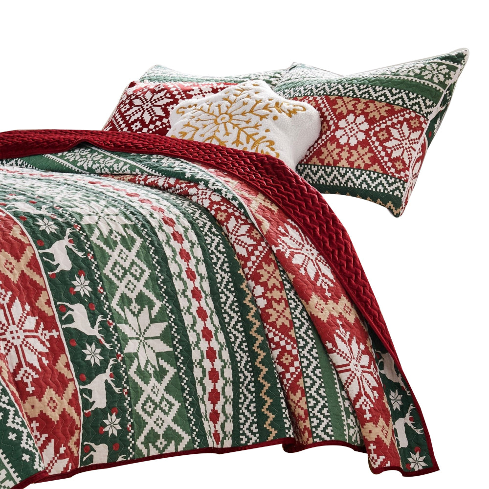 Live 3 Piece Queen Quilt Set with 2 Pillow Shams, Festive Winter Print  - BM313279