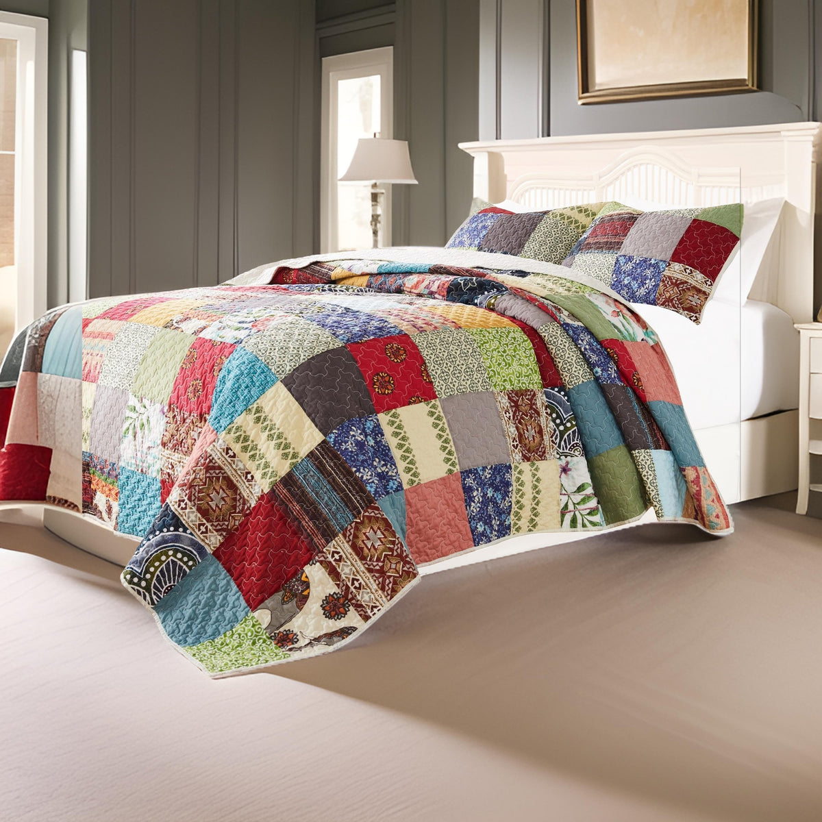 Lily 3 Piece Queen Quilt Set with 2 Pillow Shams, Multicolor Patchwork - BM313301