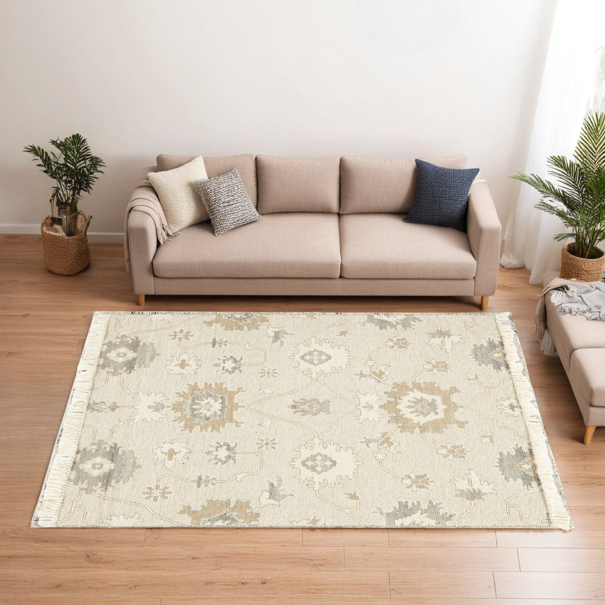 Kia 5 x 7 Medium Area Rug, Handwoven Floral Patterns, Beige Brown Wool  - BM318247