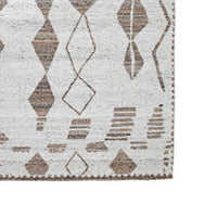 Betty 5 x 7 Area Rug, Geometric Pattern, Beige Brown Polyester, Cotton - BM318352