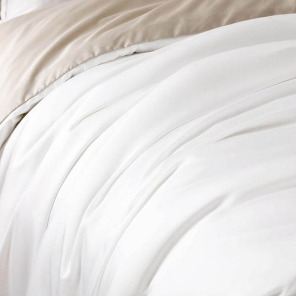 Keo 8pc Queen Comforter Set, Reversible, Shams, Ivory Silky Fabric -BM326706