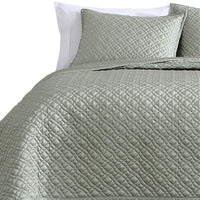 Keo 3pc Queen Coverlet Set, Reversible, Shams, Sage Gray Silky Fabric -BM326710