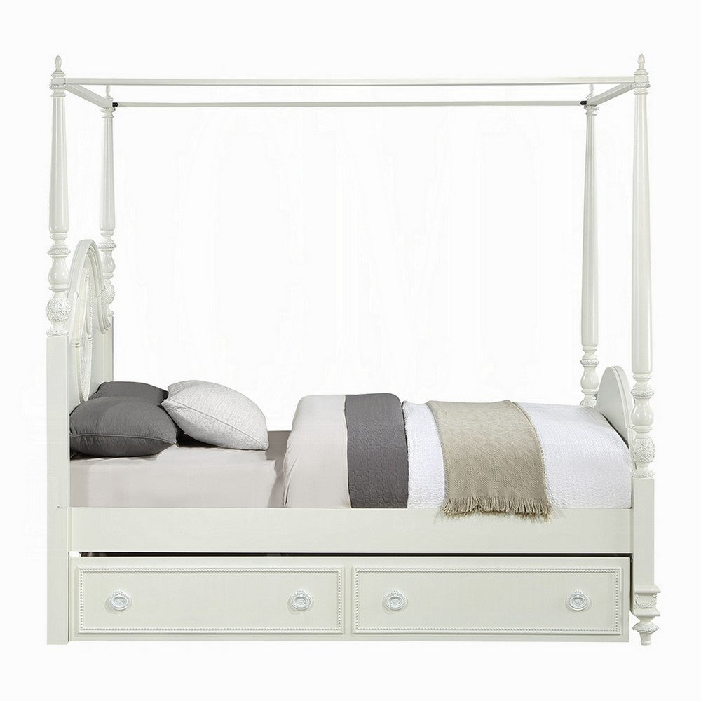 Dorie Full Size Poster Bed, Embossed Floral and Oval Molding, Ivory  - BM327218