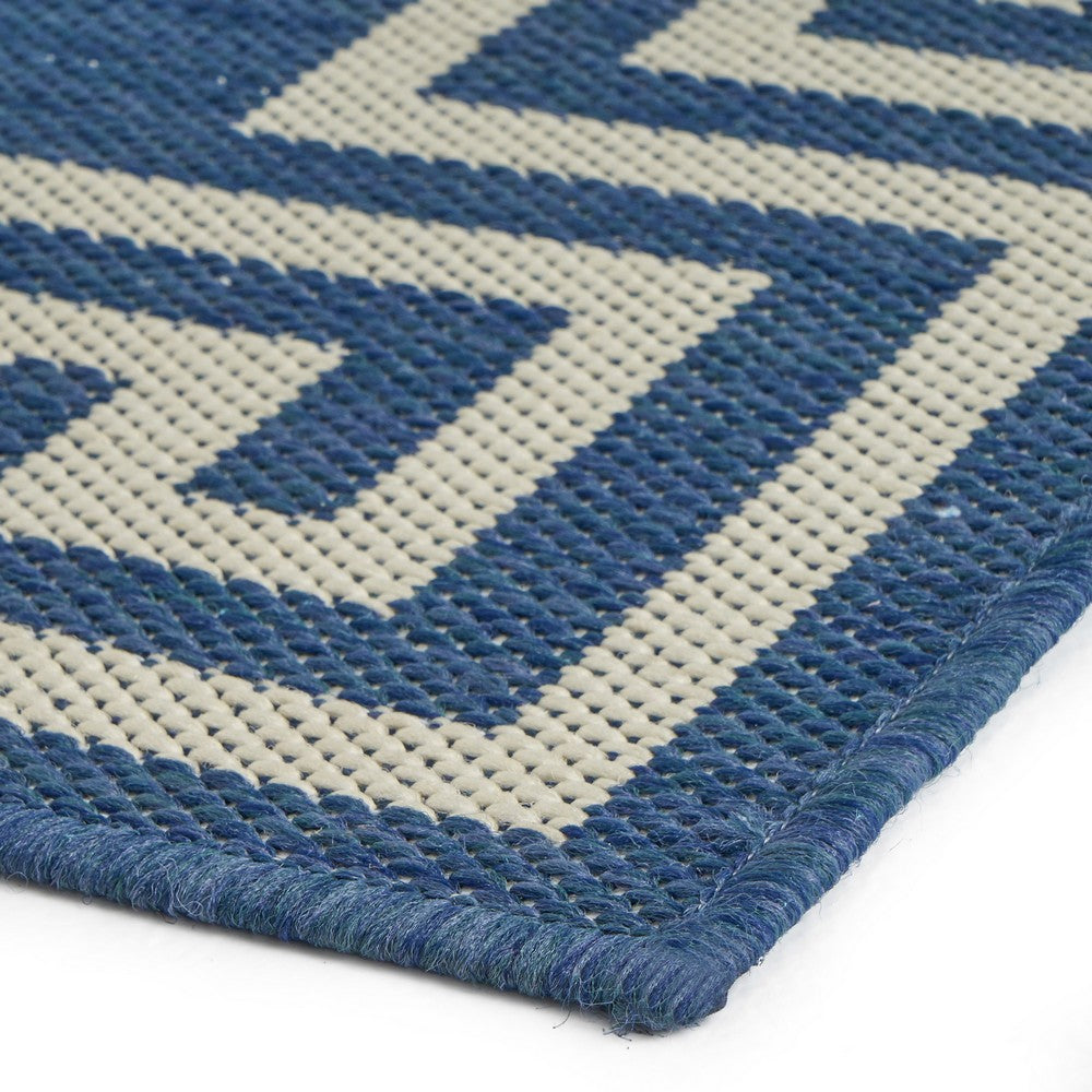 5 x 7 Outdoor Small Area Rug, Woven Blue and Ivory Geometric Pattern -BM335159