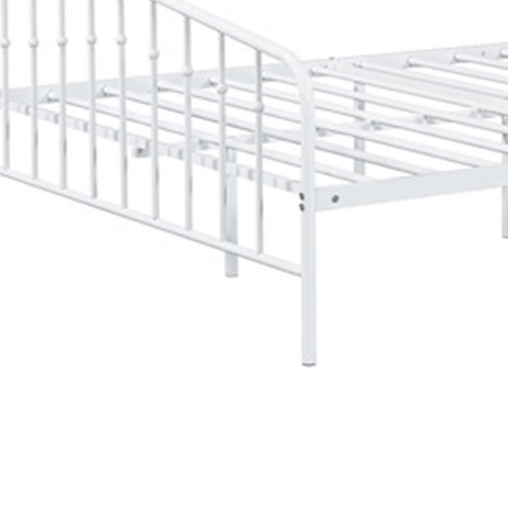 Nix Full Size Bed, Classic Spindle Headboard and Footboard, White Metal - BM339384