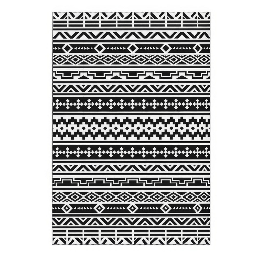 Mez 6x9 Medium Outdoor Rug, Black White Bohemian Geometric Pattern w Bag - BM350786