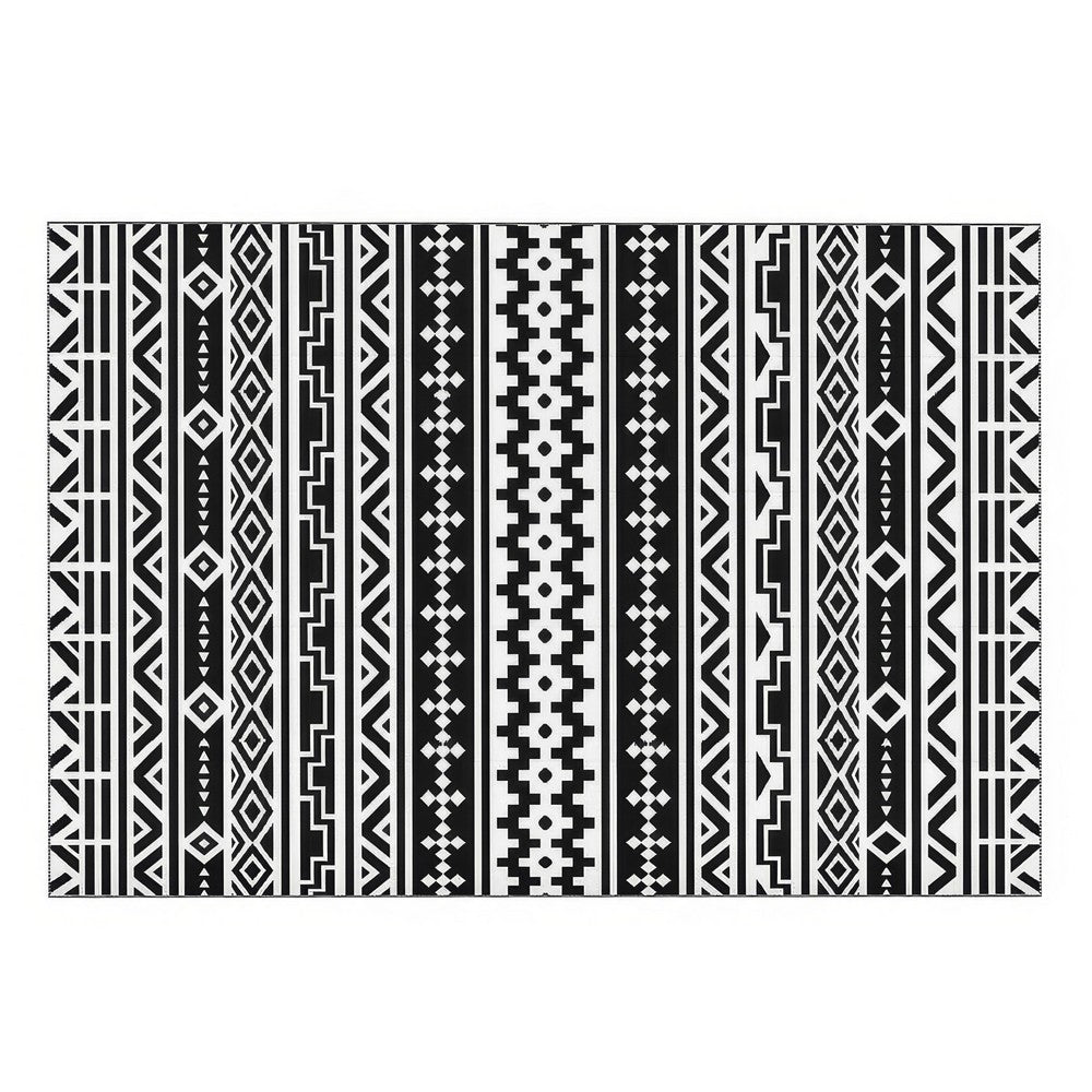 Mez 6x9 Medium Outdoor Rug, Black White Bohemian Geometric Pattern w Bag - BM350786