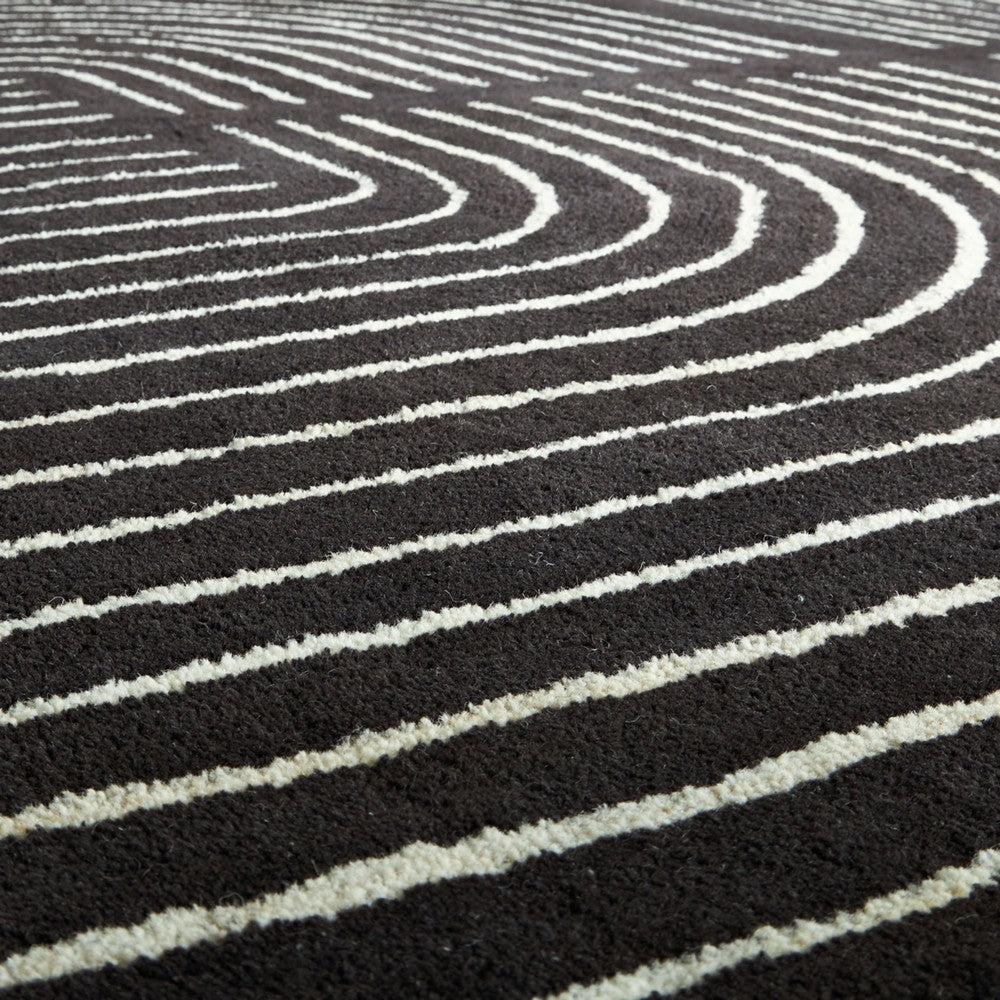 Edon Large Area Rug with Ivory Geometric Statement Design, Black Wool 8x10