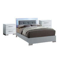 Queen Bedroom Set in White & Black Wood – 3 Piece Set with 2 Nightstands