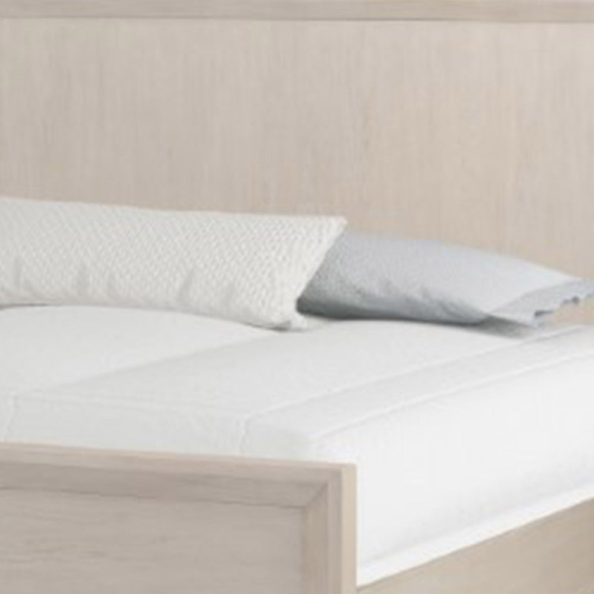 Queen Bedroom Set, Natural Oak Brown, Silver, Champagne Wood, 2 Piece Set with Nightstand