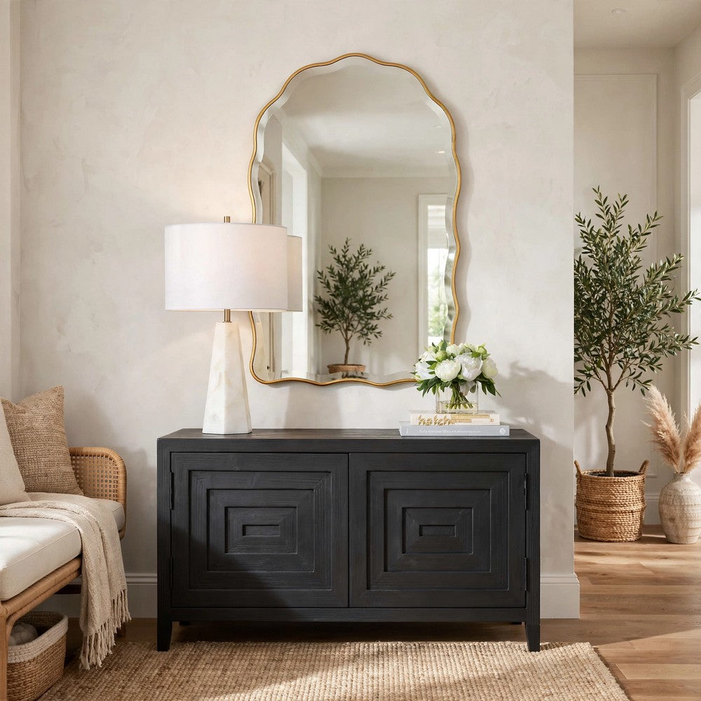 Siva Arched Accent Wall Mirror, Scalloped Edges, Gold Leaf Finish 24x36