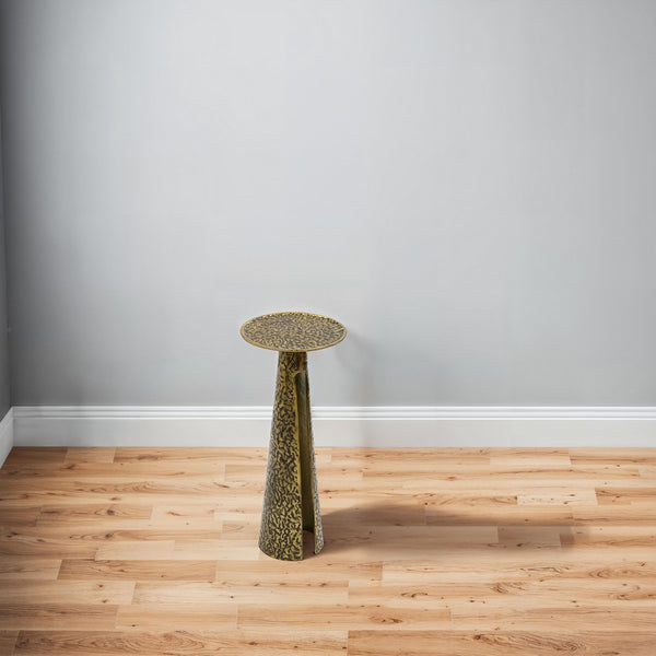 Arvyn 10" Drink Table | Aluminum Cast Craftmanship I Antique Brass | Embossed Textured Finish - UPT-327668
