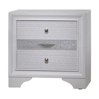 BM154527 Stylish 3 Drawers Wood Nightstand, White