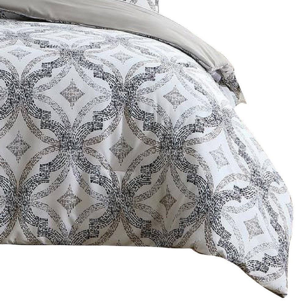 Owen 8 Piece Queen Bed Set, Quatrefoil Print, The Urban Port, White, Gray - BM277015