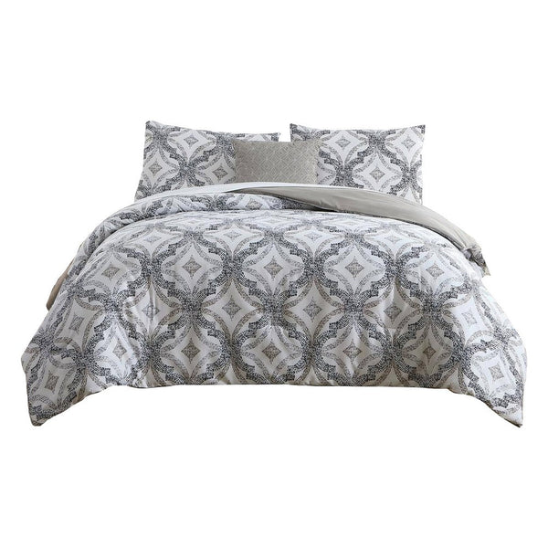 Owen 8 Piece Queen Bed Set, Quatrefoil Print, The Urban Port, White, Gray - BM277015