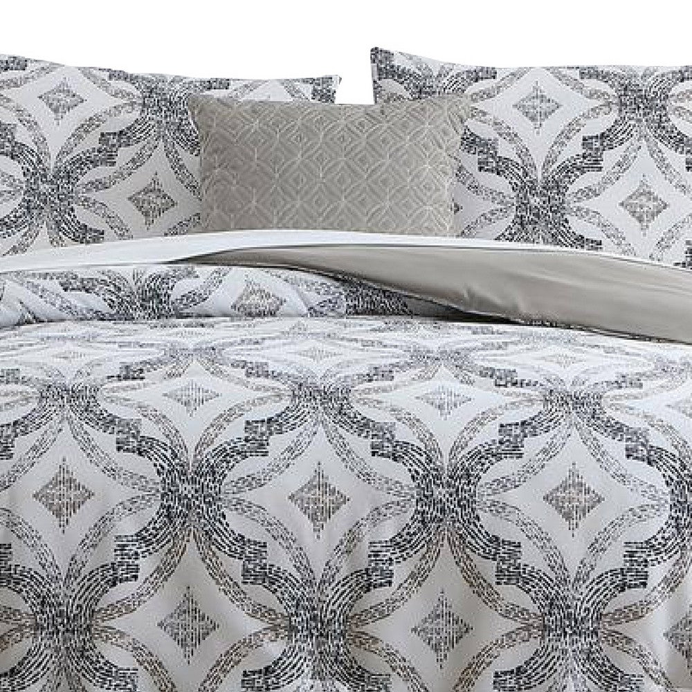 Owen 8 Piece King Bed Set, Quatrefoil Print, The Urban Port, White, Gray - BM277016